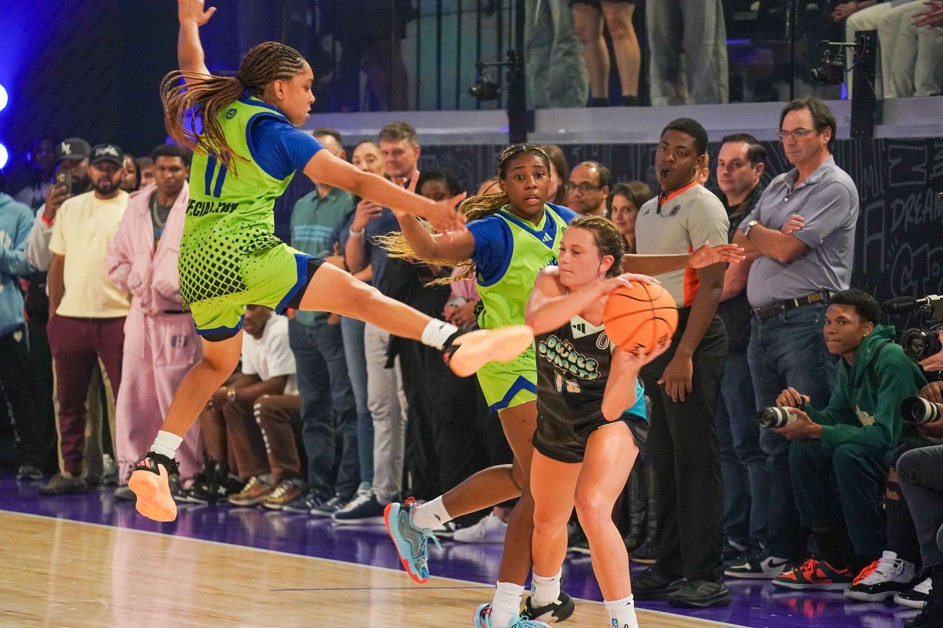 Kaleena "Special Kay" Smith, Kelis "Big Fish" Fisher and Kate Harpring compete in The Overtime Select Championship Game at Overtime Elite Arena on September 15, 2024, in Atlanta, Georgia. Photo: Getty